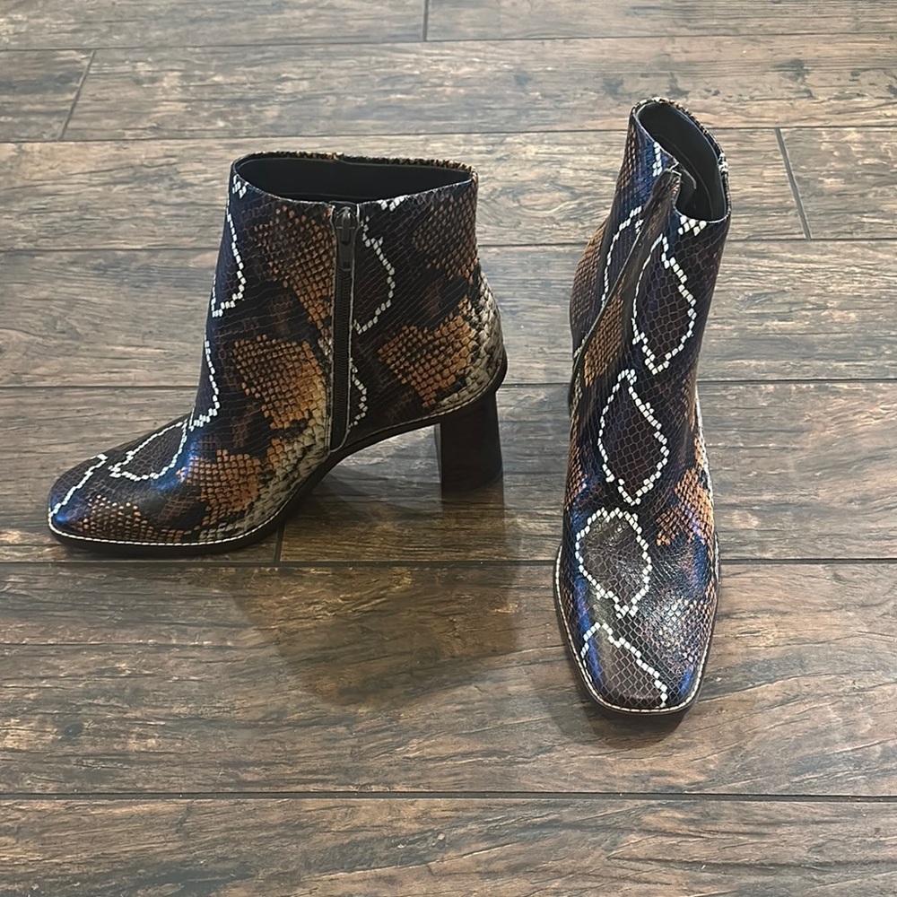 Stylish Snakeskin Ankle Boots